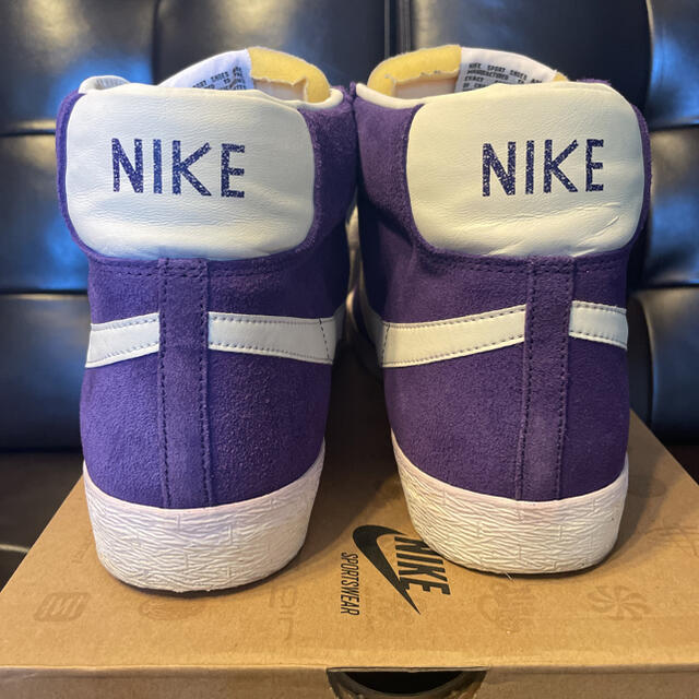 NIKE(ナイキ)のNIKE BLAZER HI SUEDE VNTG ブレーザーハイ ビンテージ メンズの靴/シューズ(スニーカー)の商品写真