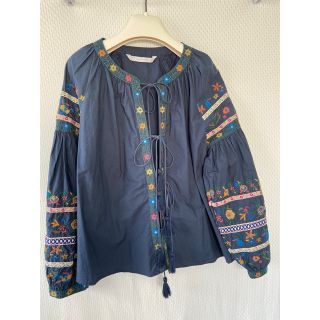 ザラ(ZARA)の★ZARA★ザラ刺繍ブラウス★(シャツ/ブラウス(長袖/七分))