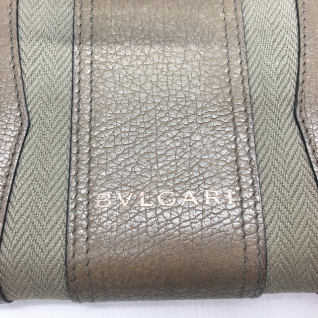 BVLGARI(ブルガリ)の▼▼BVLGARI ブルガリ レディース長財布 B.zero1 ビーゼロワン ラウンドファスナー 33775 オリーブ レディースのファッション小物(財布)の商品写真