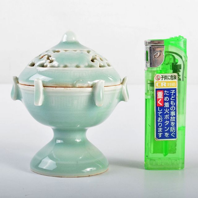 中国　高麗青磁　雷文　香炉　透かし火屋　時代箱付　V　R4587陶芸