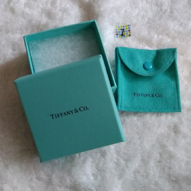 Tiffany & Co.(ティファニー)のティファニー 箱とアクセサリー袋のみ レディースのバッグ(ショップ袋)の商品写真