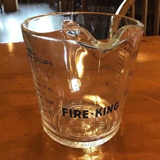 ファイヤーキング(Fire-King)のat6051 ファイヤーキング　メジャーカップ500ml(収納/キッチン雑貨)