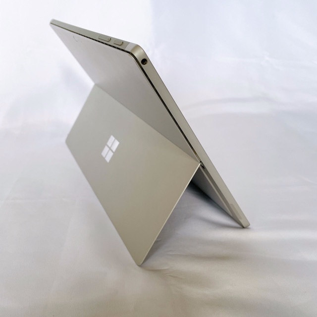 surface pro 6 第8世代Core i5／8GB／128GB