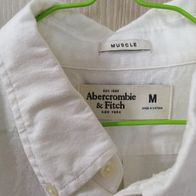 Abercrombie&Fitch(アバクロンビーアンドフィッチ)のアバクロ　シャツ　M メンズのトップス(シャツ)の商品写真