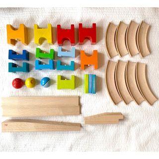 ボーネルンド(BorneLund)のhaba社　ベビークーゲルバーン(知育玩具)