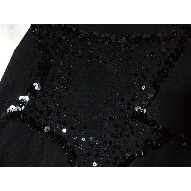 GRACE CONTINENTAL(グレースコンチネンタル)のグレースコンチネンタル ランダム ハート Tシャツ ブラック 黒 スパンコール レディースのトップス(Tシャツ(半袖/袖なし))の商品写真