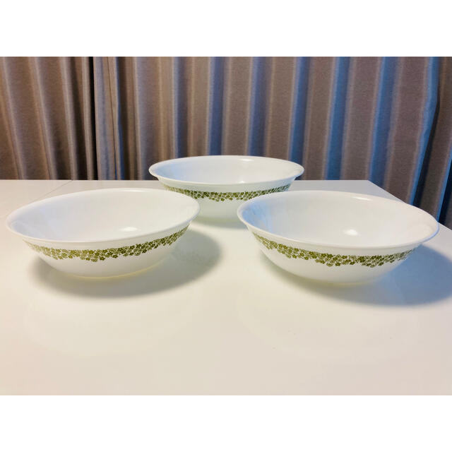 CORELLE(コレール)のmika様用　コレール ボウル3枚セット＋ベリーボウル4枚 インテリア/住まい/日用品のキッチン/食器(食器)の商品写真