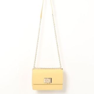 フルラ(Furla)のFURLA クロスボディ ミニ ライトイエロー バッグ(ショルダーバッグ)