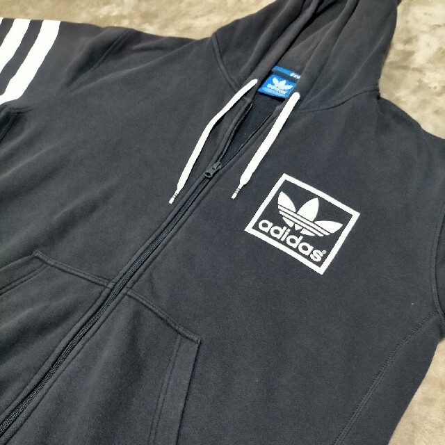 adidas(アディダス)の【アディダスTシャツ パーカーセット】 メンズのトップス(その他)の商品写真