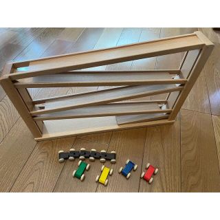 ボーネルンド(BorneLund)のトレインカースロープ クネクネバーン ベック社(知育玩具)