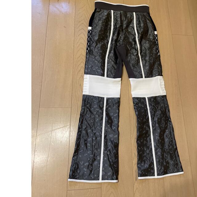 mame(マメ)のMAME KUROGOUCHI パンツ レディースのパンツ(その他)の商品写真