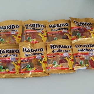 HARIBO ミニゴールドベア　8袋　コストコ(菓子/デザート)