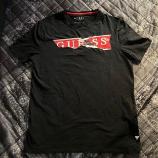 ゲス(GUESS)のレア GUESS ゲスTシャツ 黒赤白 Mサイズ ブラック テープデザイン(Tシャツ/カットソー(半袖/袖なし))