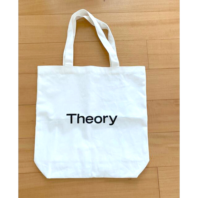 theory(セオリー)のtheory キャンバストートバッグ　新品未使用 レディースのバッグ(トートバッグ)の商品写真