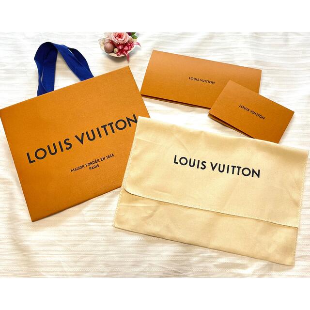 LOUIS VUITTON(ルイヴィトン)のルイヴィトン 紙袋 ショップ袋 布袋 保管袋 封筒 レディースのバッグ(ショップ袋)の商品写真