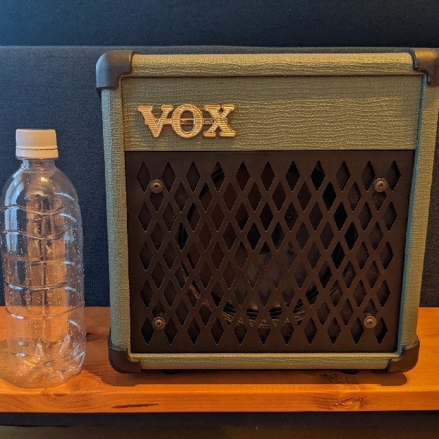 VOX(ヴォックス)のVOX / DA5 ボックス 電池駆動・エフェクト搭載小型ギターアンプ 楽器のギター(ギターアンプ)の商品写真