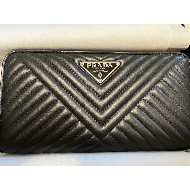 未使用品!】PRADA 長財布 1ML506 2CET F0002 - 小物 未使用品!】PRADA 長財布 1ML506 2CET F0002 - 小物