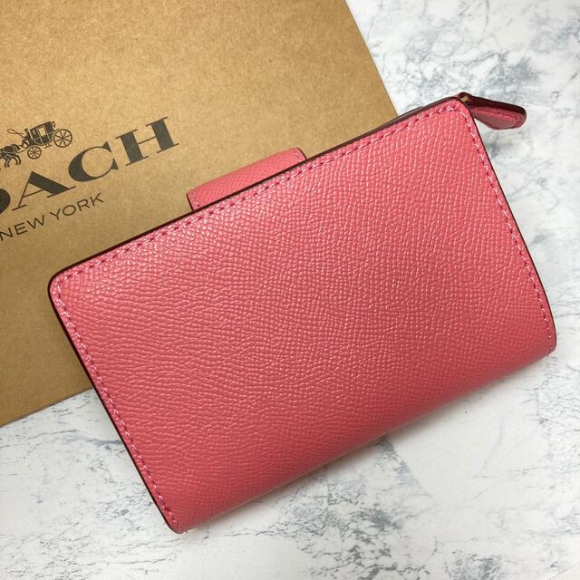 COACH - 大人気 COACH 2022春夏新作 二つ折り財布 コーチの通販 by ...