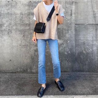 ザラ(ZARA)のくるぶし丈ベルボトムデニム ୨୧(デニム/ジーンズ)