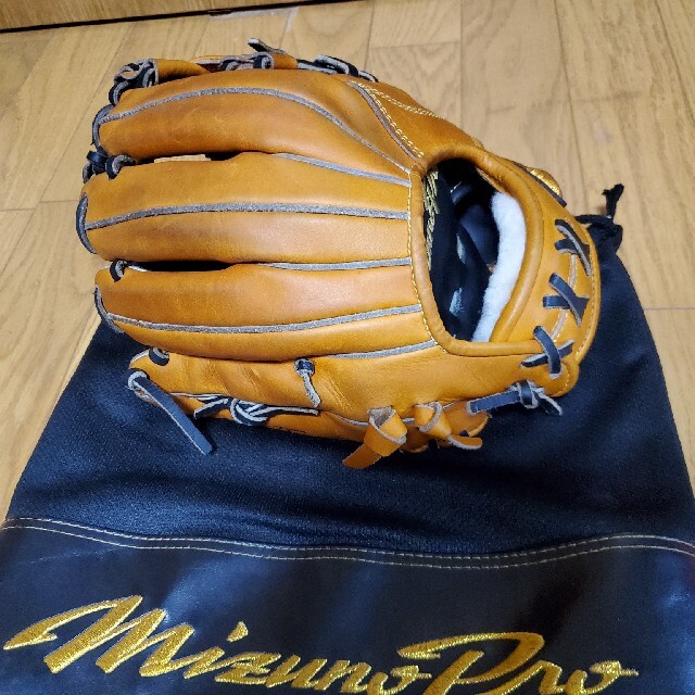 MIZUNO(ミズノ)のあ様専用　mizunoプロ軟式オーダーグローブ スポーツ/アウトドアの野球(グローブ)の商品写真