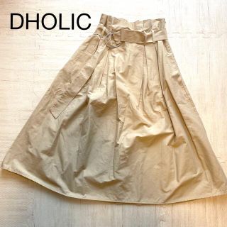 ディーホリック(dholic)のDHOLIC ベルト付きスカート　ベージュ(ひざ丈スカート)