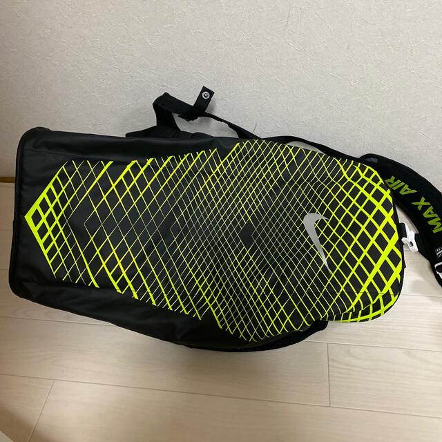 NIKE(ナイキ)のなぁさん専用　ナイキボストンバッグ　修学旅行　 レディースのバッグ(ボストンバッグ)の商品写真