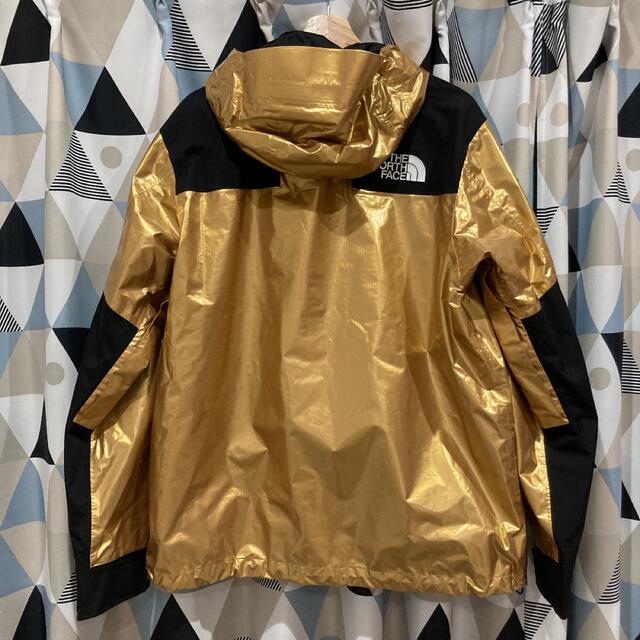 supreme metallic mountain jacket ゴールド 3
