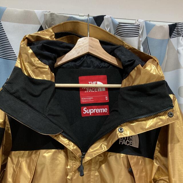 supreme metallic mountain jacket ゴールド 5