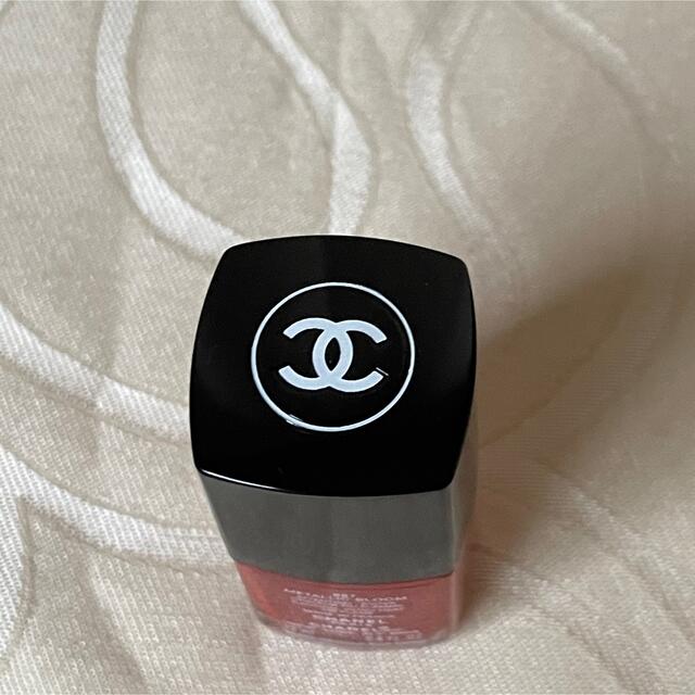 CHANEL(シャネル)の希少❣️限定色CHANEL ヴェルニ 887 メタリックブルーム　ネイルエナメル コスメ/美容のネイル(マニキュア)の商品写真