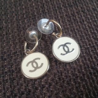 シャネル(CHANEL)のCHANEL♡ピアス(ピアス)