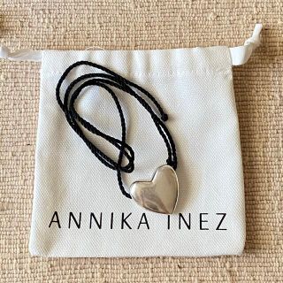 ANNIKA INEZ アニカイネズハートネックレスラージ