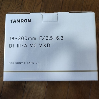 タムロン 18-300mm F/3.5-6.3 Di III-A VC VXD