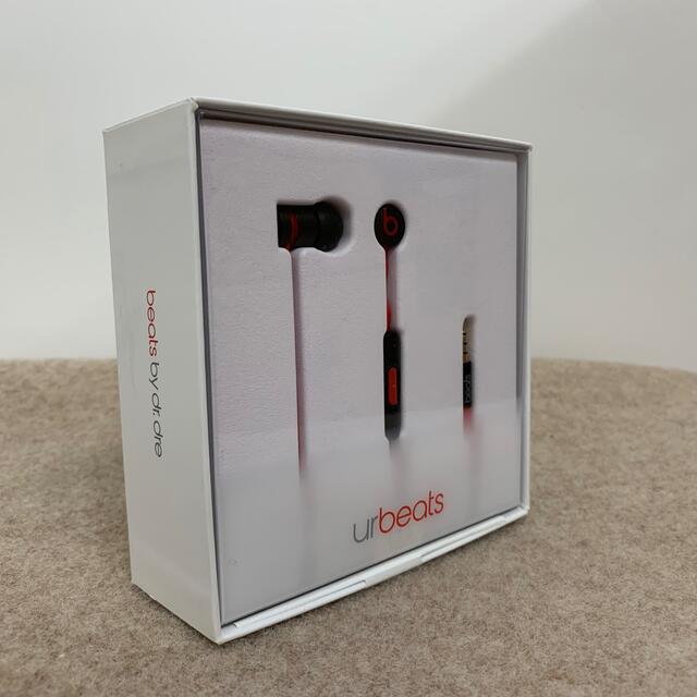 Beats by Dr Dre(ビーツバイドクタードレ)の【新品未使用】beats by dr.dre urBeats  Black スマホ/家電/カメラのオーディオ機器(ヘッドフォン/イヤフォン)の商品写真