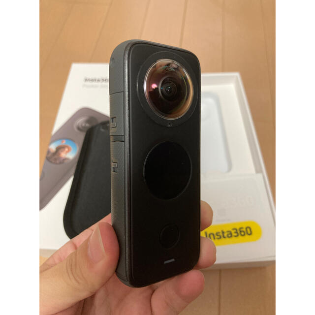 Insta360 ONE X2 豪華6点セット(約85000円相当) スマホ/家電/カメラのカメラ(コンパクトデジタルカメラ)の商品写真