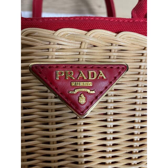 PRADA(プラダ)のmarii様専用　PRADAプラダ かごバッグ ウィッカー2way カゴバッグ レディースのバッグ(かごバッグ/ストローバッグ)の商品写真