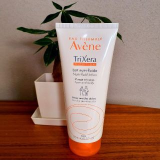 アベンヌ(Avene)のアベンヌ トリクセラNT フルイドミルク 全身用 保湿ミルク 敏感肌用(200m(乳液/ミルク)