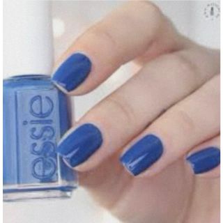 エッシー(Essie)の【翌日・匿名発送】essie ネイルカラー　(ブルー系)(マニキュア)