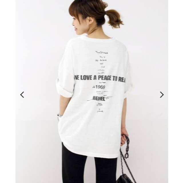 DEUXIEME CLASSE(ドゥーズィエムクラス)のLOVE A PEACE バックプリントTシャツ レディースのトップス(Tシャツ(半袖/袖なし))の商品写真