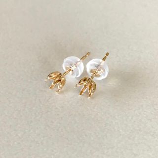 K10ピアス 空枠 4mm  ラウンド4mm ピアス 6本爪 K10ピアス(ピアス)
