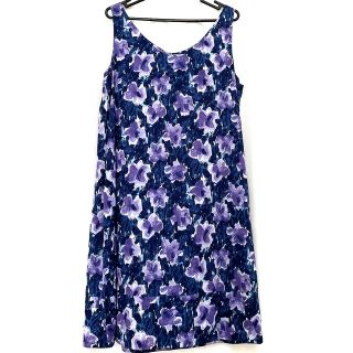 ユニクロ(UNIQLO)の夏の花柄ワンピース(ひざ丈ワンピース)