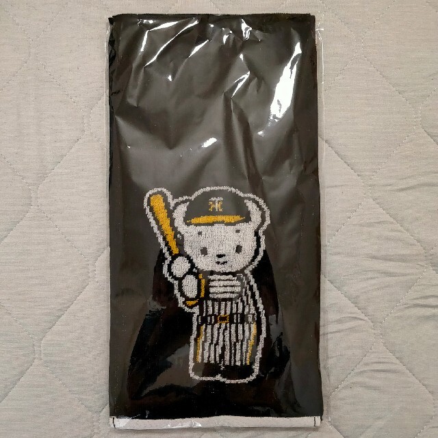 familiar(ファミリア)のファミリア☓阪神タイガース マフラータオル スポーツ/アウトドアの野球(応援グッズ)の商品写真