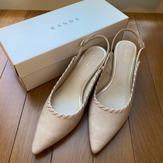 ランダ(RANDA)の【美品】RANDA ランダ　ホイップステッチバックストラップパンプス(ハイヒール/パンプス)