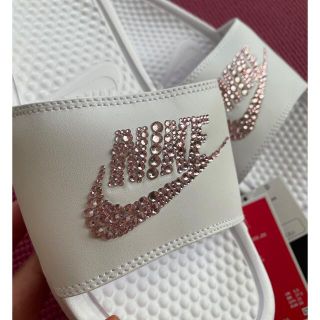 ナイキ(NIKE)のNIKE ベナッシ(サンダル)