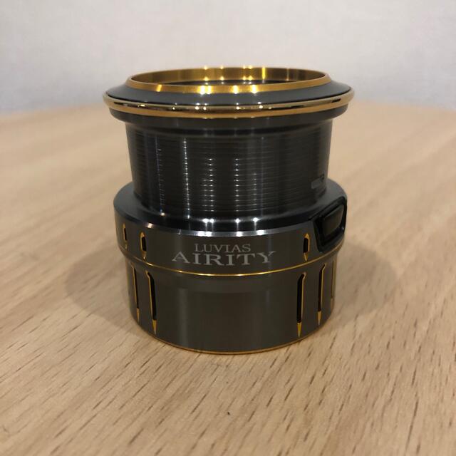 DAIWA(ダイワ)の【超美品】21ルビアスエアリティ　FC LT 2000S-P スプールのみ スポーツ/アウトドアのフィッシング(リール)の商品写真