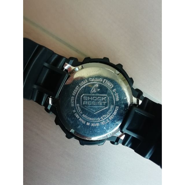 【うさぎ様】G-SHOCK G-2700　AWG-M100 純正ベルト加工品付き メンズの時計(腕時計(デジタル))の商品写真