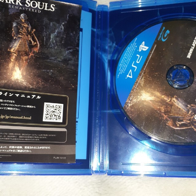 PlayStation4(プレイステーション4)のDARK SOULS REMASTERED（ダークソウル リマスタード） PS4 エンタメ/ホビーのゲームソフト/ゲーム機本体(家庭用ゲームソフト)の商品写真