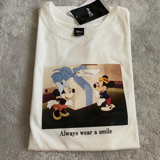 Disney(ディズニー)のDisney Tシャツ レディースのトップス(Tシャツ(半袖/袖なし))の商品写真