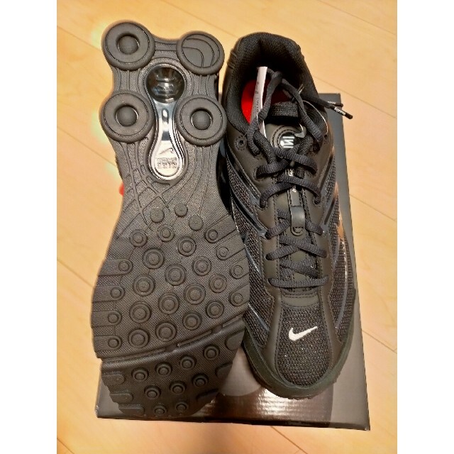 Supreme(シュプリーム)のSupreme / Nike Shox Ride 2シュプリーム 27.5cm メンズの靴/シューズ(スニーカー)の商品写真