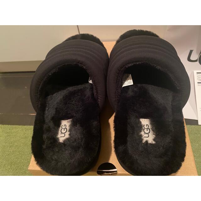 UGG(アグ)のUGGマキシスライド US7 24センチ レディースの靴/シューズ(サンダル)の商品写真