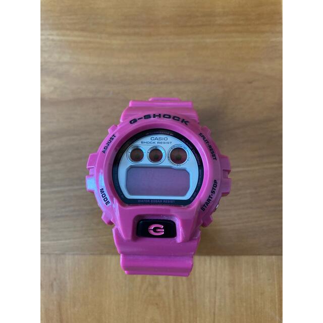 G-SHOCK(ジーショック)の生産終了　Gショック  Crazy Colors  DW-6900 メンズの時計(腕時計(デジタル))の商品写真